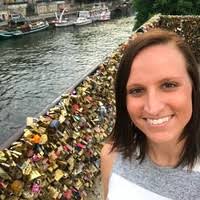 Nikki Sheets's Instagram, Twitter & Facebook