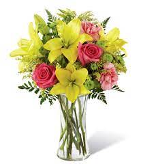 Hot pink roses and dark red spray roses are arranged. Swedish Medical Ctr First Hill Get Flower Delivery Confirmation By Florist One Gift Shop