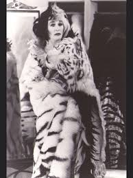 Black And White Fur Coat Cruella Deville Pin By Dalmatian Obsession On Cruella De Vil Dalmatians Cruella Cruella De Vil Cruella Deville