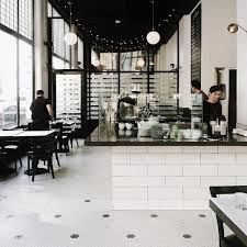 Dieses und viele weitere bücher versandkostenfrei im thalia onlieshop bestellen. Paris Prada Pearls Perfume Cafe Interior Design Hipster Interior White Restaurant