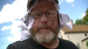 REPLACING FRONT ROTORS AND BRAKE PADS 2003 CHEVY 1500