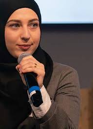 Dr. Petra Wilder-Smith