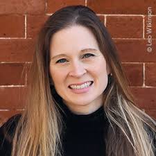 Das Mörderarchiv: Tante Frances dachte immer, dass sie eines Tages  umgebracht wird. Sie hatte recht. (Die Mörderarchiv-Reihe 1) eBook :  Perrin, Kristen, Rehlein, Susann: Amazon.de: Kindle-Shop