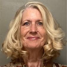 As we're about to wrap up Thanksgiving weekend, I want to give a shout out  to our Women Influencing Louisville Board of Directors!