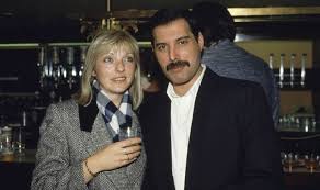 But offstage an entirely different kind of man existed. Freddie Mercury Girlfriend Mary Austin At 70 Where Does Mary Austin Live Now Music Entertainment Todayheadline