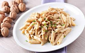 Maybe you would like to learn more about one of these? Pasta Con Crema Di Noci E Speck Strepitoso Primo Piatto