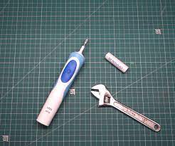 Electric Toothbrush Battery Replacement Oral B Braun Vitality 9 Steps Instructables
