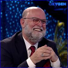 Petrit Malaj sjell interpretime të mrekullueshme të disa poezive të tjera  LIVE në emisionin "Oxygen", #oxygen