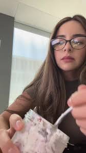 Replying to @Daisy Roa The beginning of my series 🤪 what should i pack for  snacks/lunch tomorrow? 🙃 ##worklunch##fyp##snacks##corporateamerica