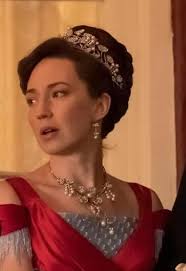 Let's look at Bertha's vast jewellery collection, shall we? : r/thegildedage