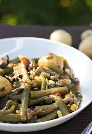 The secret to old fashioned potato salad is the dressing, a simple blend of mayonnaise and sour cream that perfectly complements the other ingredients. Southern Style Vegan Green Beans Brand New Vegan