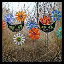 Personalized and custom items you can't find anywhere else. 680 Fused Glass Flowers Ideas Glass Flowers Fused Glass Fused Glass Art