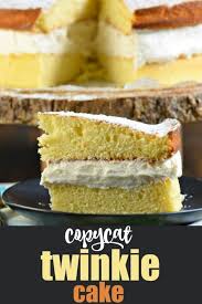 The Perfect Not Overly Sweet Cake Recipe This Delicious Twinkie Cake Is Made With Yellow Cake And Sweet Whipp Cake Recipes Twinkie Cake Recipes Twinkie Cake