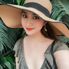 Sao nữ Vbiz hủy hôn với thiếu gia trước 1 tuần đám cưới, đến mẹ ruột cũng  không biết giờ ra sao?