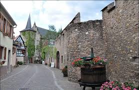 Altkirch Et Le Sundgau Tourisme Restaurants Et Hotels Les Regions De France Village Francais Tourisme