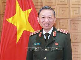 Ngày 15/8/2019, được bộ trưởng tô lâm trao quyết định của thủ tướng nguyễn xuân phúc bổ nhiệm giữ chức vụ thứ trưởng bộ công an. Bá»™ TrÆ°á»Ÿng To Lam Há»™i Ä'am Vá»›i Bá»™ TrÆ°á»Ÿng Bá»™ Ná»™i Vá»¥ Va Yáº¿t Kiáº¿n Quá»'c VÆ°Æ¡ng Malaysia