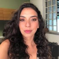 Tania Mares's Instagram, Twitter & Facebook