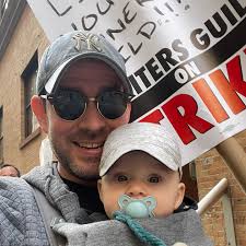 Eric Holmes (@writer.ericholmes) • Instagram photos and videos