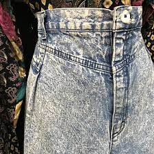 The best way to find out a store for any brand is to hit up their website. Vintage Cherokee Brand Acid Wash Jeans Tucson Thrift Shop