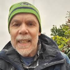 What do you think of the Ducks's unconventional basketball court? Will you  miss it, or do you agree it's time for a change?  https://www.oregonlive.com/ducks/2024/04/oregon-ducks-redesigning-court-at-matthew-knight-arena-for-move-to-big-ten.html  📷 Leon ...