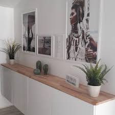 Entrance Entrance Ikea Besta White Woods Gallery Wall Pictur Decoracion Entradas De Casa Muebles Para Vestibulo Decoracion De Vestibulo