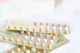 La pilule libère des hormones qui présentées en plaquette de 28 comprimés actifs, il faut les prendre en continu (sans interruption), il. Mes Astuces Pour Contrer Les Effets Secondaires De L Arret De La Pilule