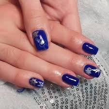 Black is the darkest color, and blue is the warmest one. 55 Epic Light Navy Royal Blue Nail Designs For Classy Girls February 2021