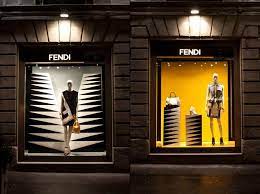 Fendi Shop Windows Milan Retail Design Blog Window Display Retail Window Display Design Shop Window Design