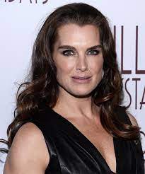 Check out the 30 best medium hairstyles for women over 40: Long Gorgeous Hairstyles For Women Over 40
