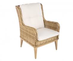 Molto ampia la scelta dei vasi, sottovasi e portavasi in. Arredo Giardino Leroy Merlin