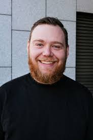 Anna Saren's Instagram, Twitter & Facebook