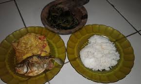 Sop, gulai, kari & semur ikan oleh lilly t. Menu Makan Malam Ini Steemit