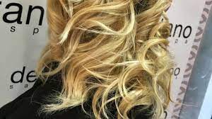 Il primo gesto di trattamento per proteggere il colore dei capelli. Bagno Di Luce Per Capelli Luminosi Youtube