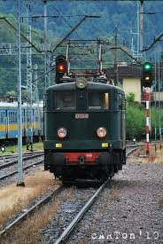 Pin By Piotr Bieganski On Pojazdy Train Model Trains Journey