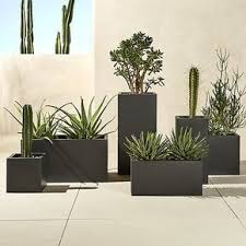 Jardinieres En Charbon De Bois Galvanisees Rectangulaires Blox Rectangular Planters White Planters Modern Planters