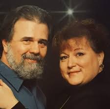 Catherine Saul's Instagram, Twitter & Facebook