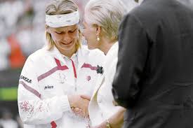 Jana novotna after the 1998 wimbledon championships. Former Wimbledon Champion Jana Novotna Dies At 49