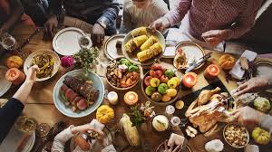When it comes the traditional british roast dinner, cranberry sauce is served with turkey while horseradish sauce is dolloped on roast beef. Canadian Thanksgiving 6 Reasons Why It S Different From The Us Holiday Cnn
