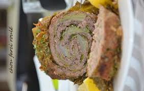 Chou Farci Roule Le Sucre Sale D Oum Souhaib En 2020 Chou Farci Chou Farci Recette Alimentation