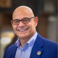 1400+ profili “Cutrone”