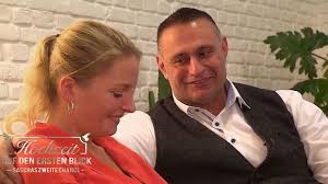 Wenn dies bereits geschehen ist, dein artikel nicht angekommen. Hochzeit Auf Den Ersten Blick Sascha Kim Wunschen Sich Ein Kind