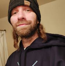 Is there anywhere hiring for 3 12 hour days? I have lots of customer  service experience and have also worked in some restaurants. Looking for a  job that will give me more