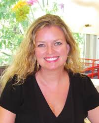 1 Evolution, Synchronization, and Environmental Interactions: Insights from  Plants and Insects