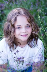 Binnelanders' se stoute Vicky: HG gesels met jong aktrise wat in kykers se  harte kruip