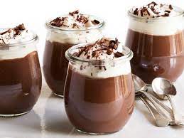Jika ingin membuat puding, beriku ini ada rekomendasi cara membuat puding coklat sederhana yang bisa dicoba langsung dirumah. Resep Dan Cara Membuat Puding Coklat Saus Susu Yang Nikmat Dan Lembut Selerasa Com