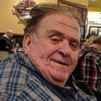 Carl Behr's Instagram, Twitter & Facebook