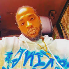 Riding electric scooters in Philadelphia