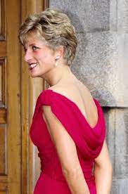 أميرة حلاقة أسطورية ديانا تاريخ واحدة من أكثر الظواهر العصرية في القرن أميرة نمط ديانا وتأثيرها على أزياء تسريحة الشعر الأميرة ديانا