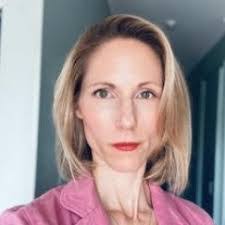 Eliza Mcleod's Instagram, Twitter & Facebook