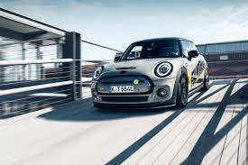 Br series coilovers, ds series coilovers, er series coilovers Krumm Performance Verfeinert Mini Cooper Se Eurotuner News